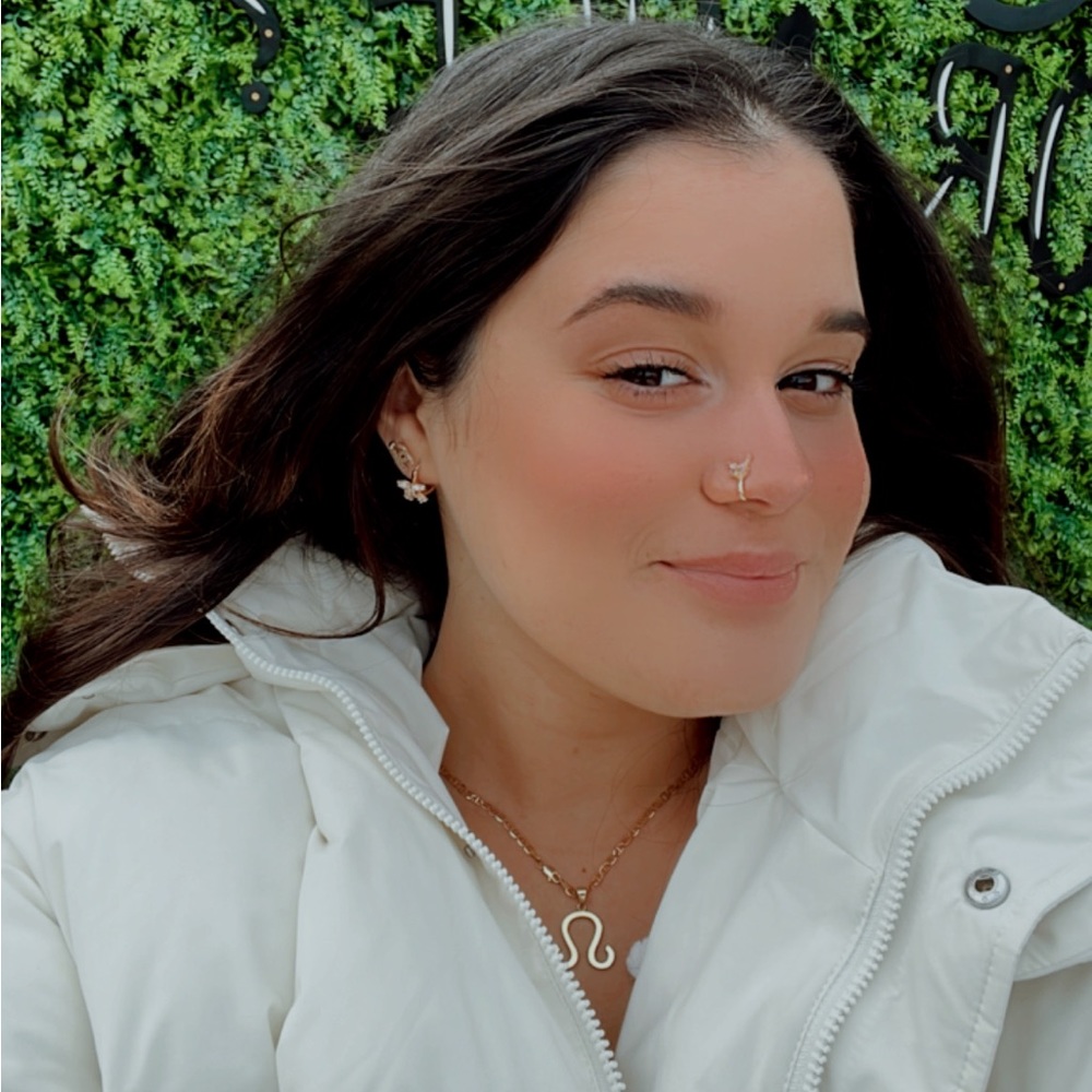 Meet your Posher, Grettel